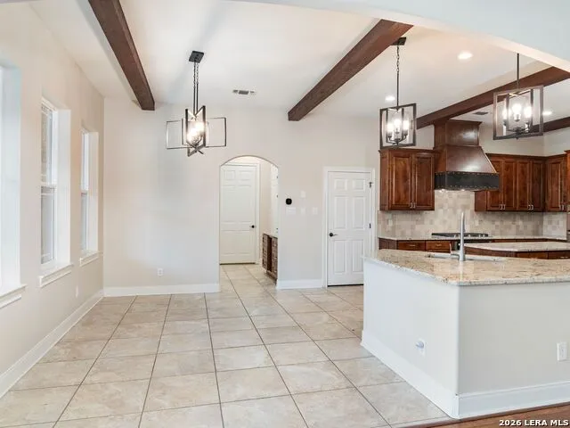 103 S Cibolo Hollow Fair Oaks Ranch, TX 78015