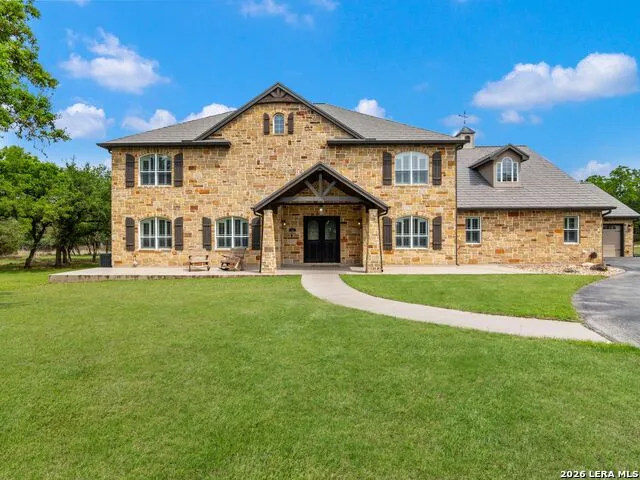 103 S Cibolo Hollow Fair Oaks Ranch, TX 78015