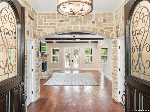 103 S Cibolo Hollow Fair Oaks Ranch, TX 78015