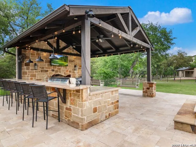 103 S Cibolo Hollow Fair Oaks Ranch, TX 78015