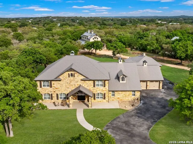 103 S Cibolo Hollow Fair Oaks Ranch, TX 78015