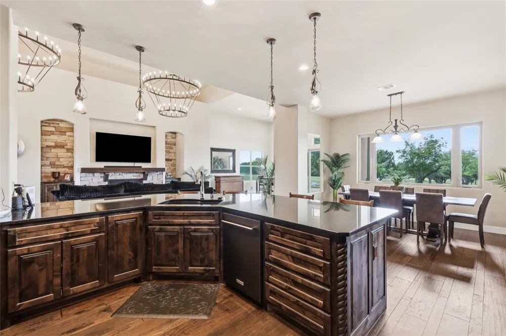 158 Private Road 2656 Walnut Springs, TX 76690