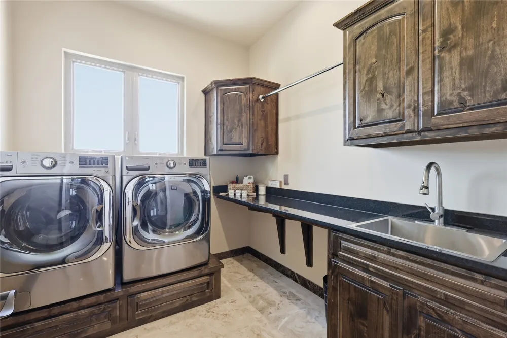 158 Private Road 2656 Walnut Springs, TX 76690