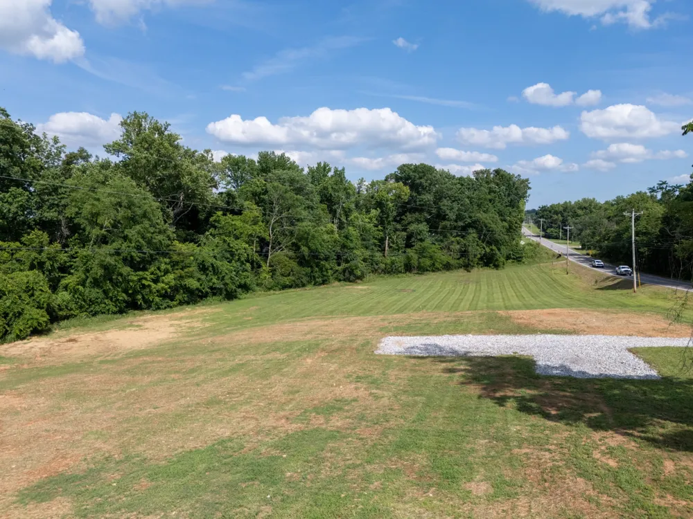 6799 Highway 41 Cedar Hill, TN 37032