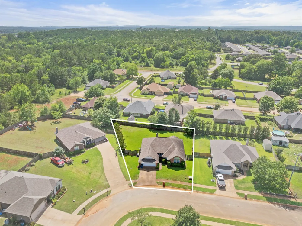 265 Crestview Lane Jacksonville, TX 75766