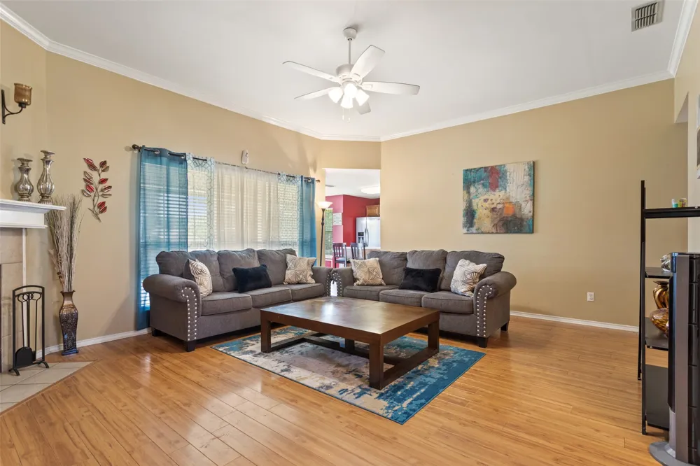 265 Crestview Lane Jacksonville, TX 75766