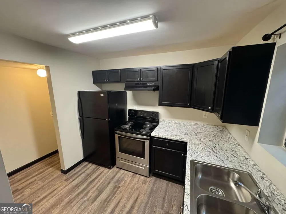 1413 STONE MILL TRCE Stone Mountain, GA 30083