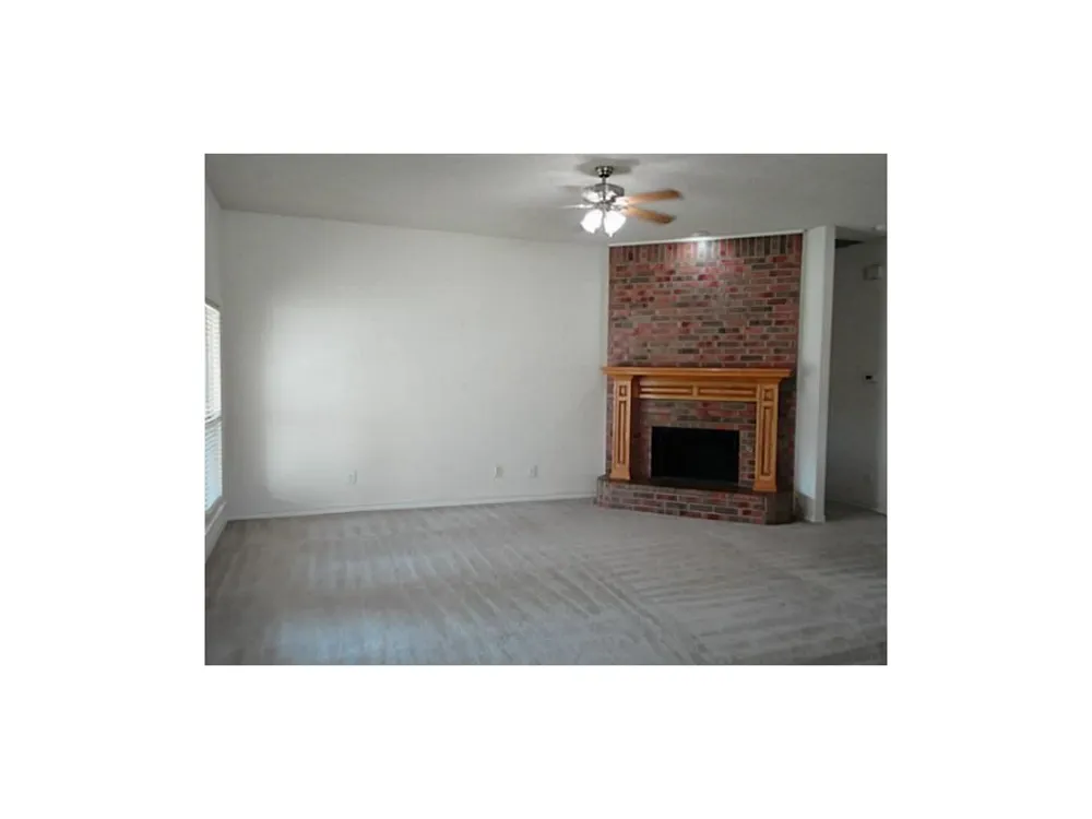 123 E Clubview Circle E Murphy, TX 75094
