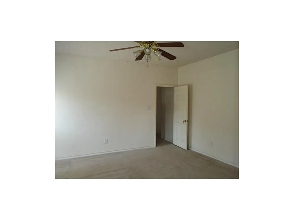 123 E Clubview Circle E Murphy, TX 75094