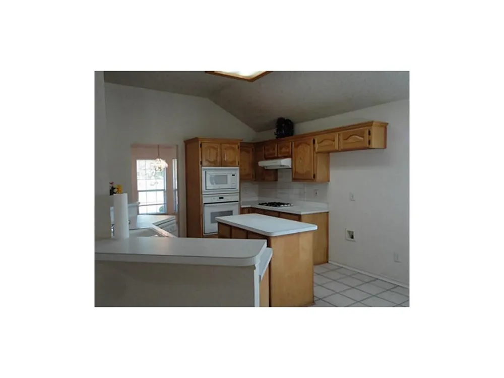 123 E Clubview Circle E Murphy, TX 75094