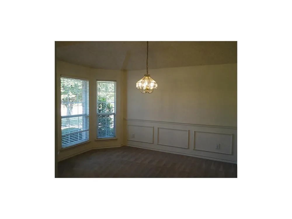 123 E Clubview Circle E Murphy, TX 75094