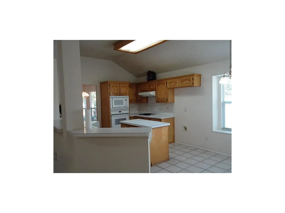 123 E Clubview Circle E Murphy, TX 75094