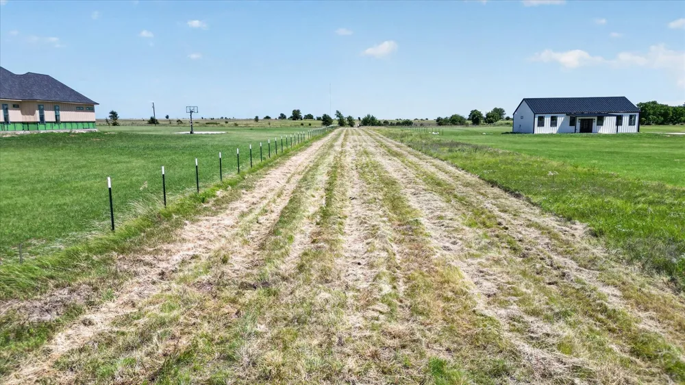 Valentine Bluff Road Forestburg, TX 76239