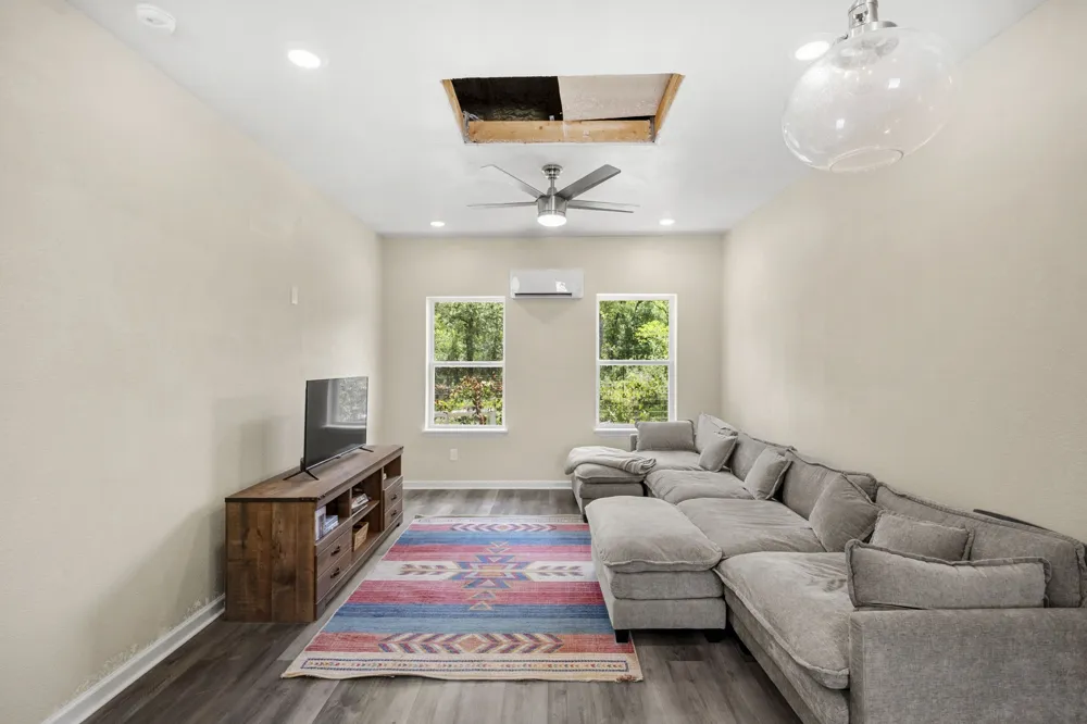 868 County Road 405 Buckholts, TX 76518
