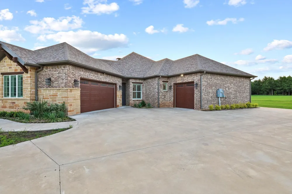 231 Geis Drive Pottsboro, TX 75076