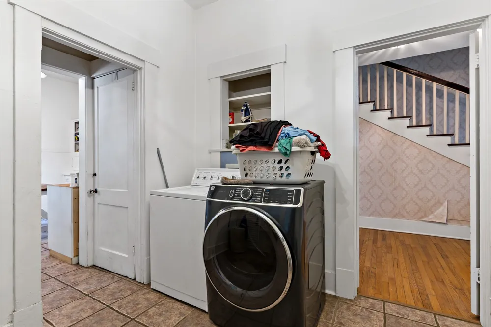 607 S Main Street Paris, TX 75460