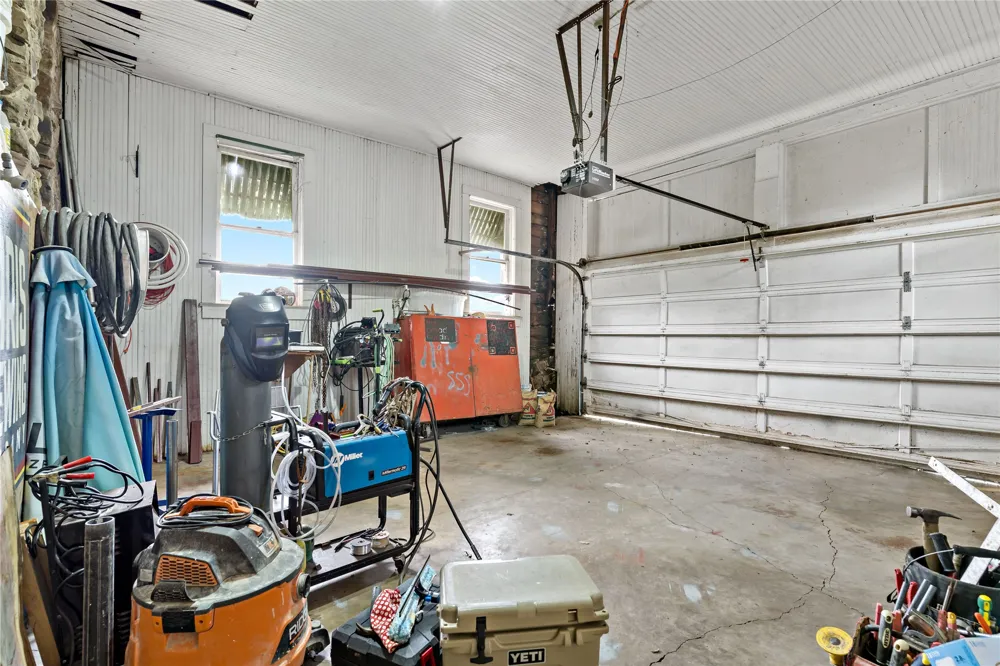 607 S Main Street Paris, TX 75460