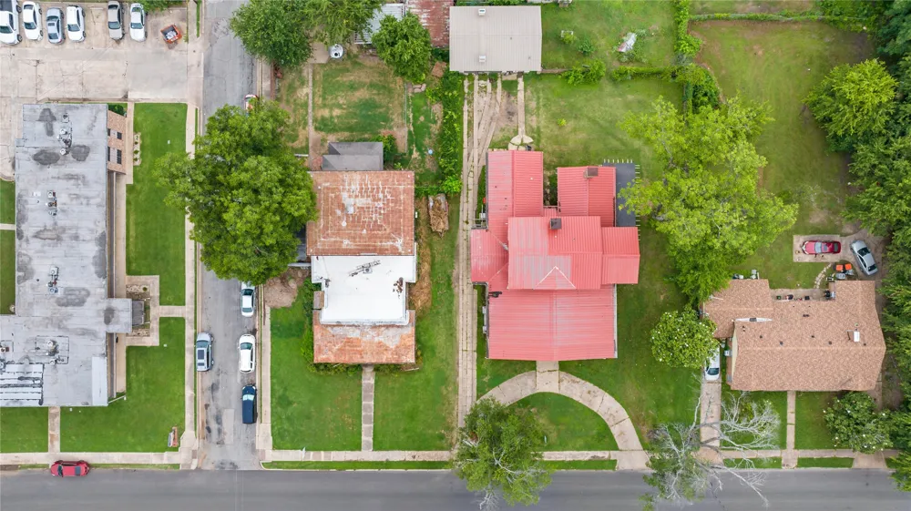 607 S Main Street Paris, TX 75460