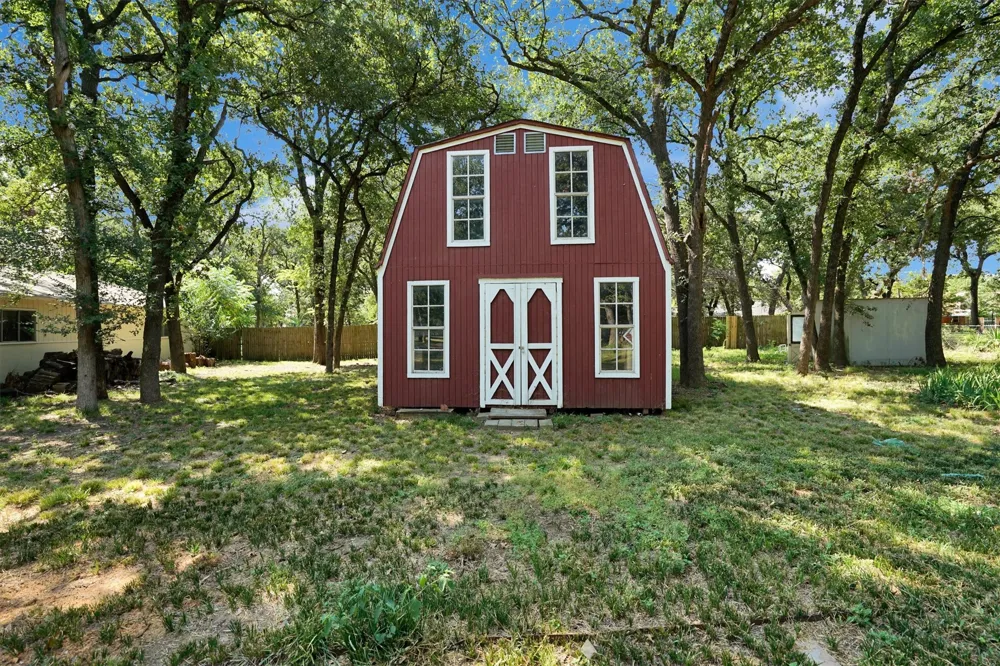 638 Arawe Circle E Irving, TX 75060