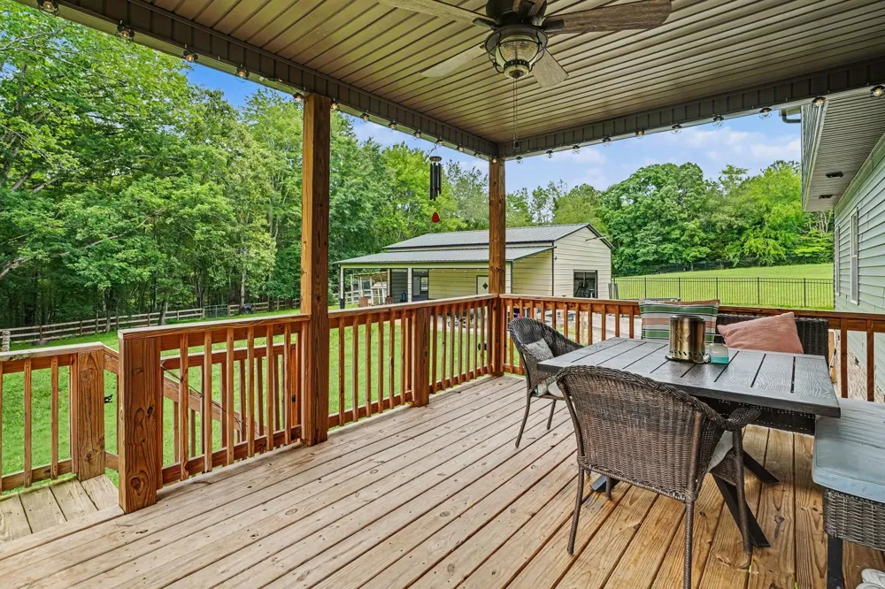 1415 Southside Rd Southside, TN 37171