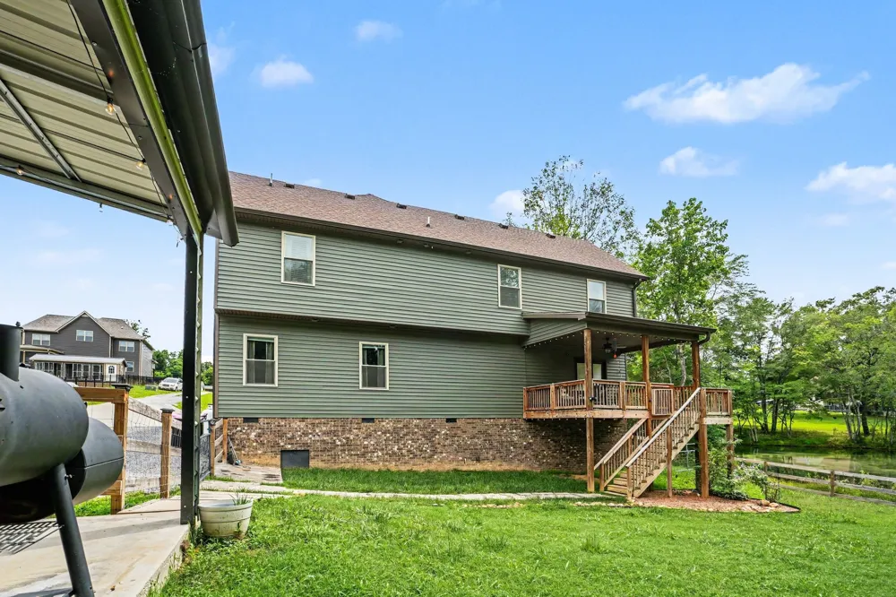 1415 Southside Rd Southside, TN 37171