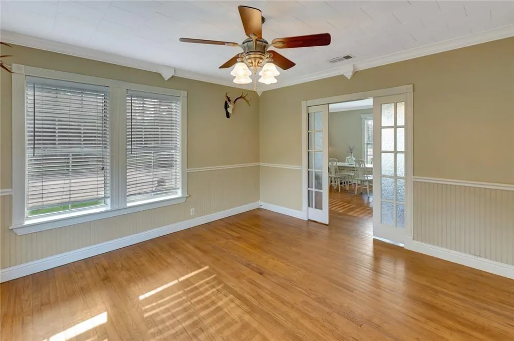 1702 Vine Street Victoria, TX 77901