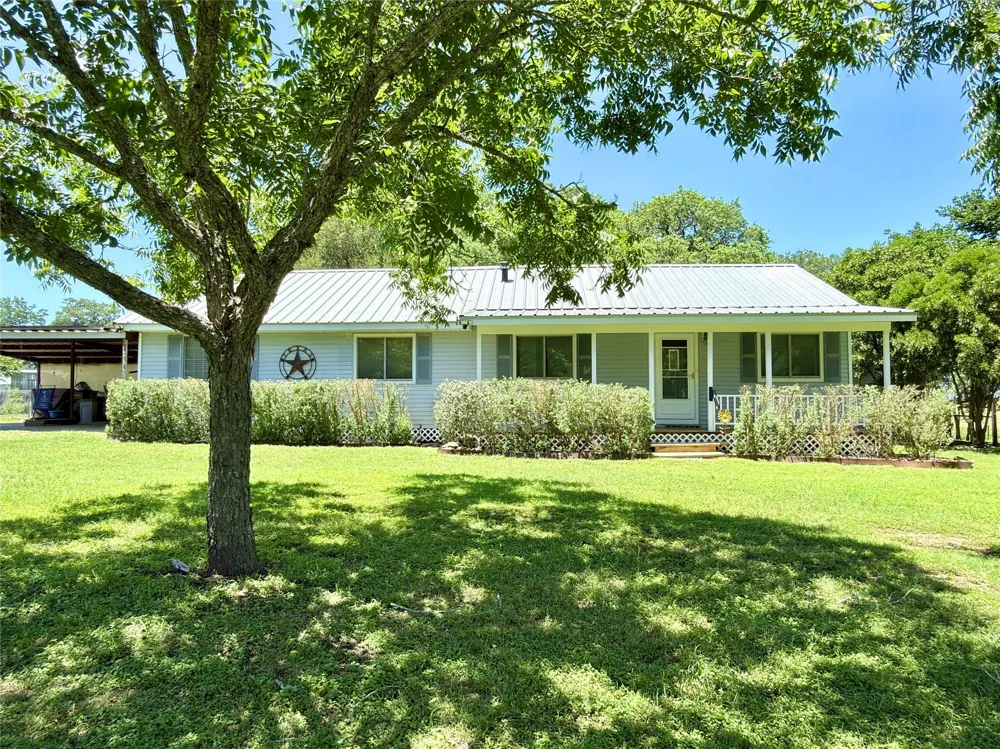 5030 Frenzel Road Round Top, TX 78954