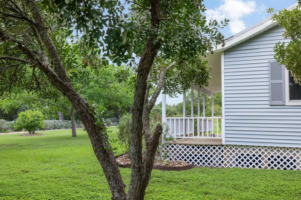 5030 Frenzel Road Round Top, TX 78954