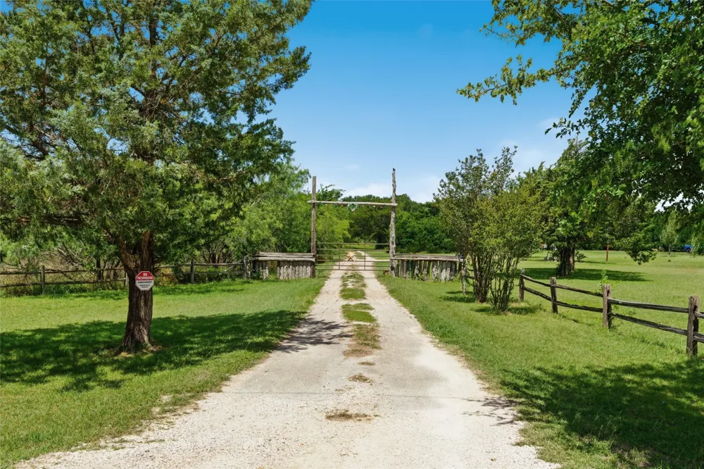 663 Katy Road Elm Mott, TX 76640