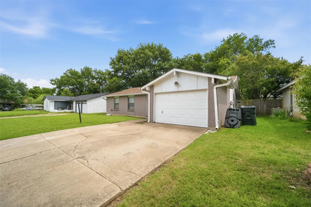 1606 Natches Drive Arlington, TX 76014