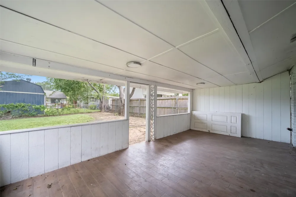 1606 Natches Drive Arlington, TX 76014