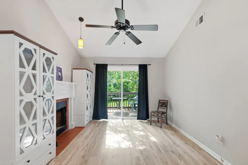 4610 Woodside Dr Old Hickory, TN 37138
