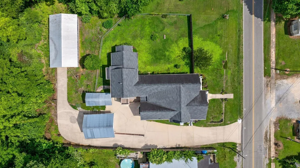 435 5th Street Ashville, AL 35953