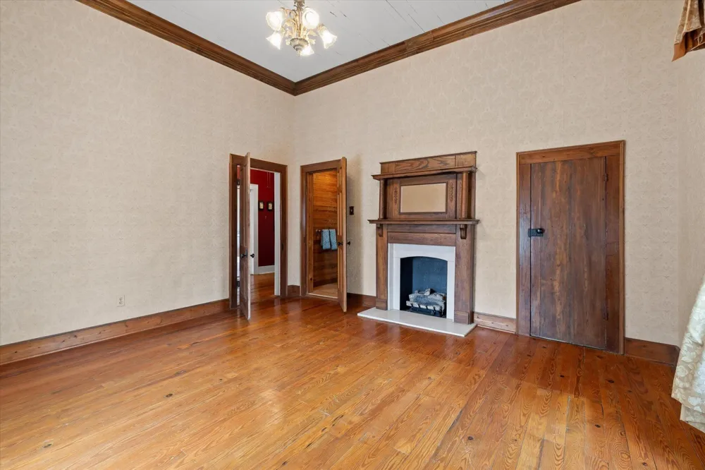 435 5th Street Ashville, AL 35953