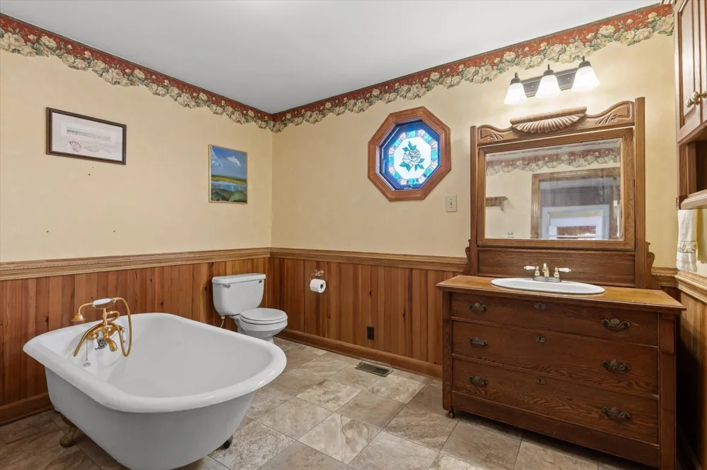 435 5th Street Ashville, AL 35953