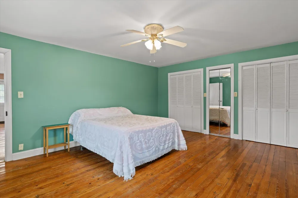 435 5th Street Ashville, AL 35953