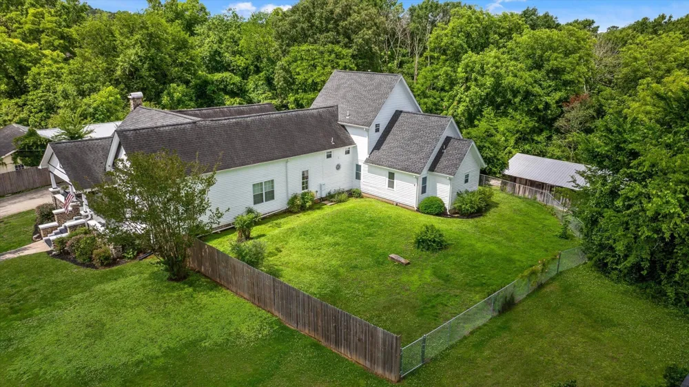 435 5th Street Ashville, AL 35953