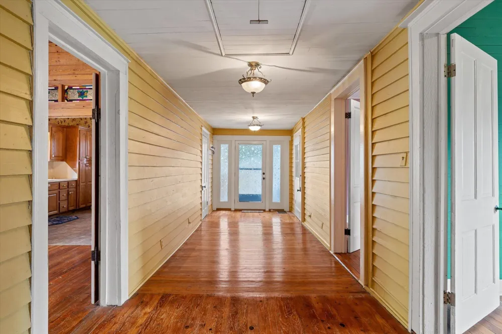 435 5th Street Ashville, AL 35953