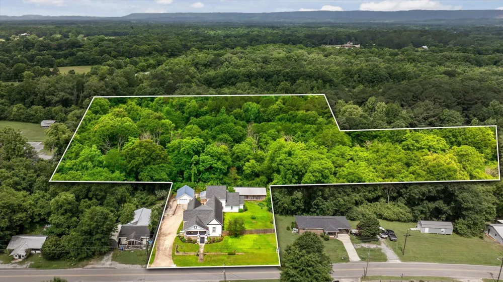 435 5th Street Ashville, AL 35953