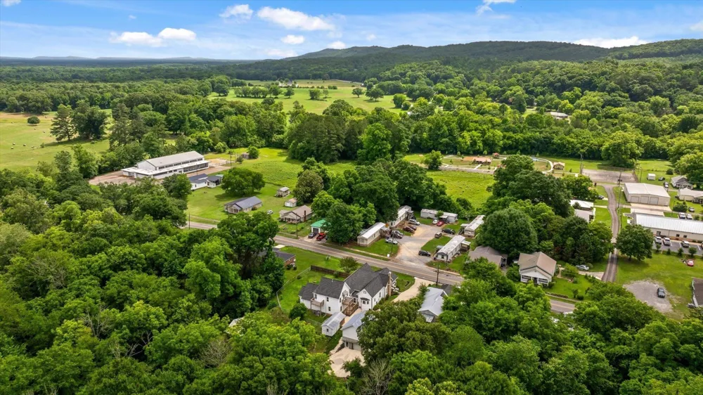 435 5th Street Ashville, AL 35953
