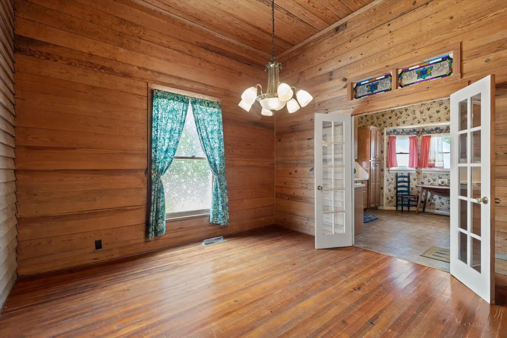 435 5th Street Ashville, AL 35953