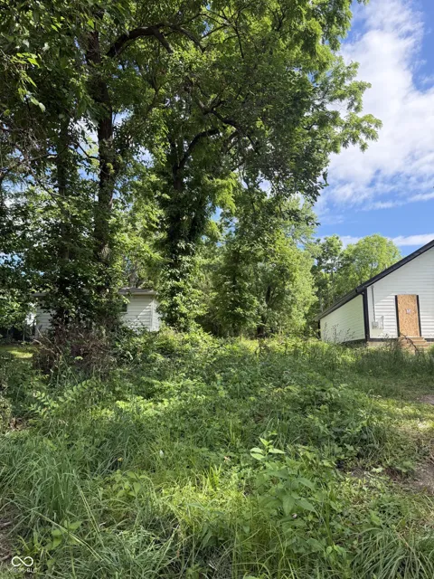 1225 W 33rd Street