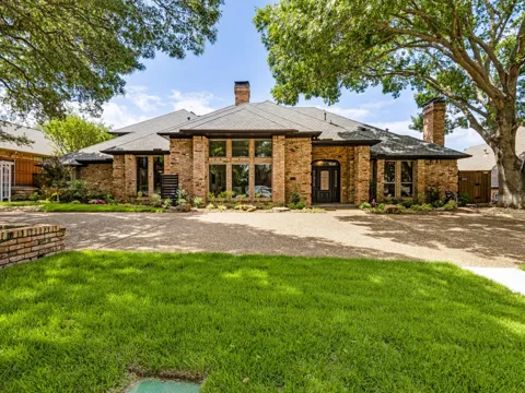 5822 London Lane