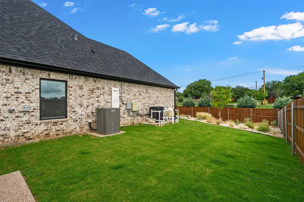 13062 Rainier Drive Woodway, TX 76712