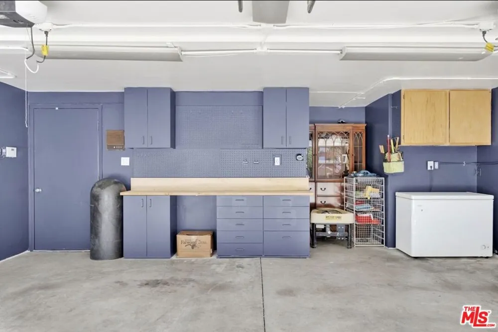 490 Lark Road Wrightwood, CA 92397