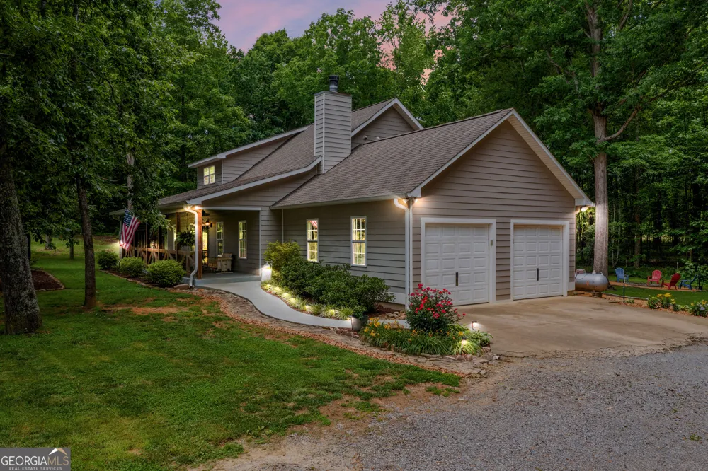3900 County Road 15 Gaylesville, AL 35973