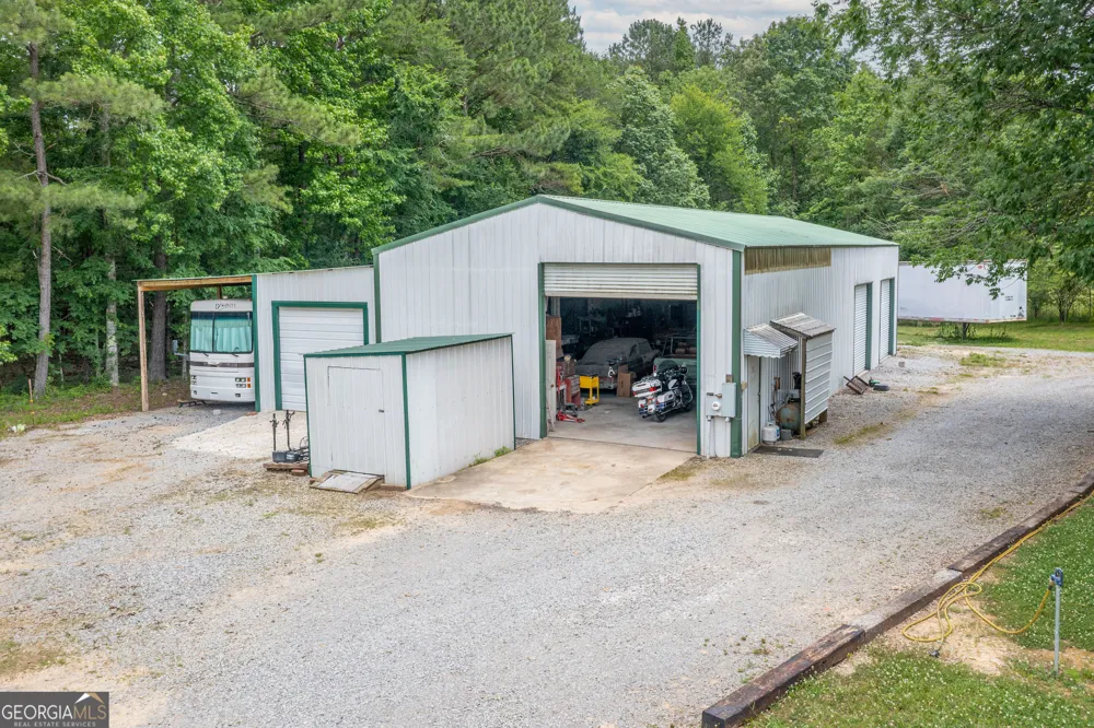 3900 County Road 15 Gaylesville, AL 35973