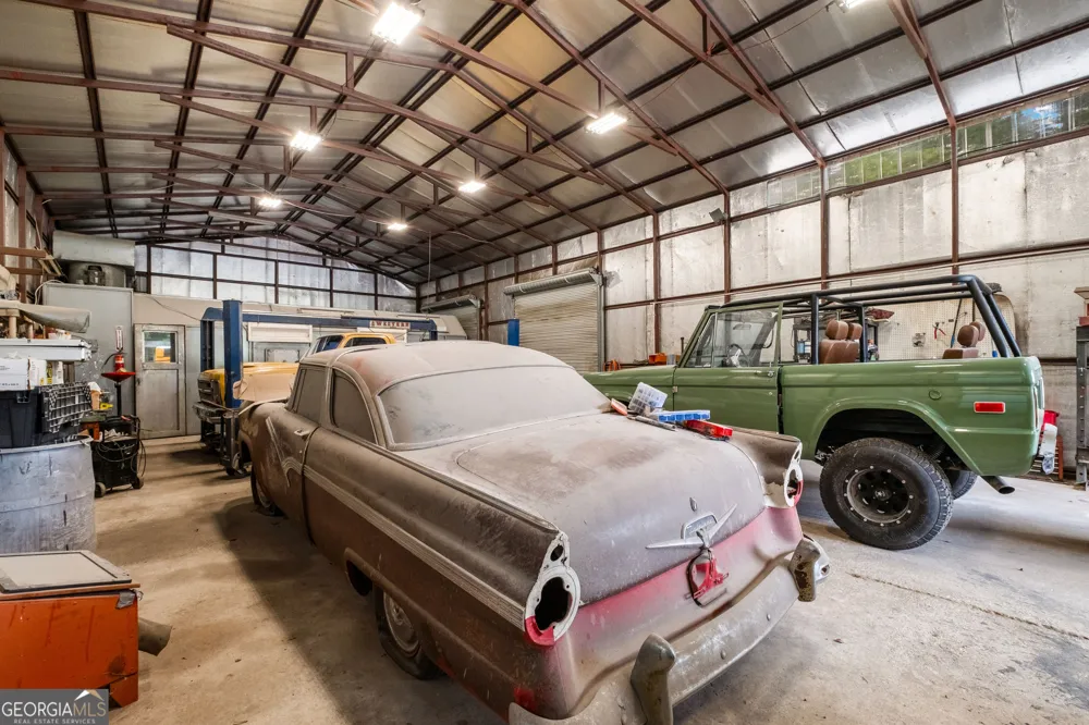 3900 County Road 15 Gaylesville, AL 35973
