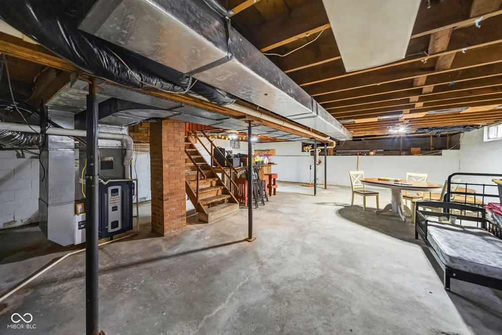 705 Maple Rockville, IN 47872