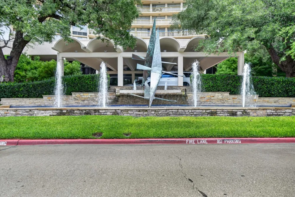 6211 W Northwest Highway #G312 Dallas, TX 75225